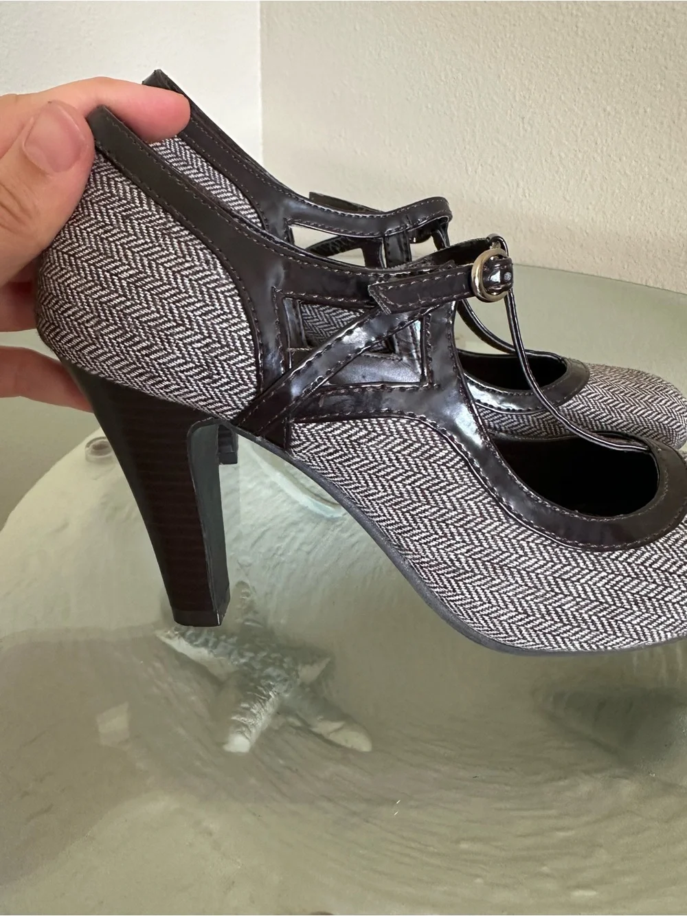 Dexflex Retro Pinup Herringbone T-Strap Heels 9.5⁠ runs small fits a size 9
